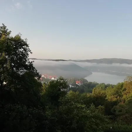 Haus Blick Am Edersee 13 P * Вальдек