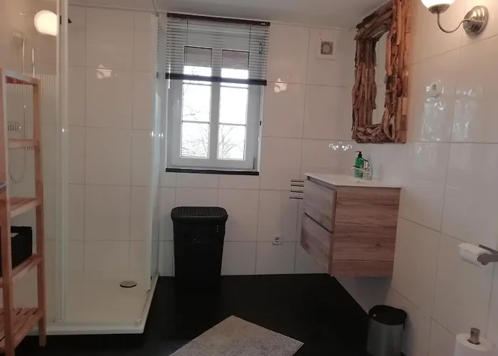 Apartamento Haus Blick Am Edersee 13 P *